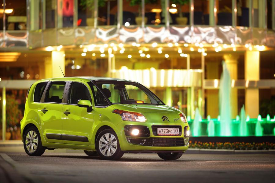  Citroen C3 Picasso 2009 года  (фото 127 из 242)